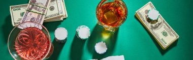 pkluck যেকোনো জায়গা থেকে খেলুন